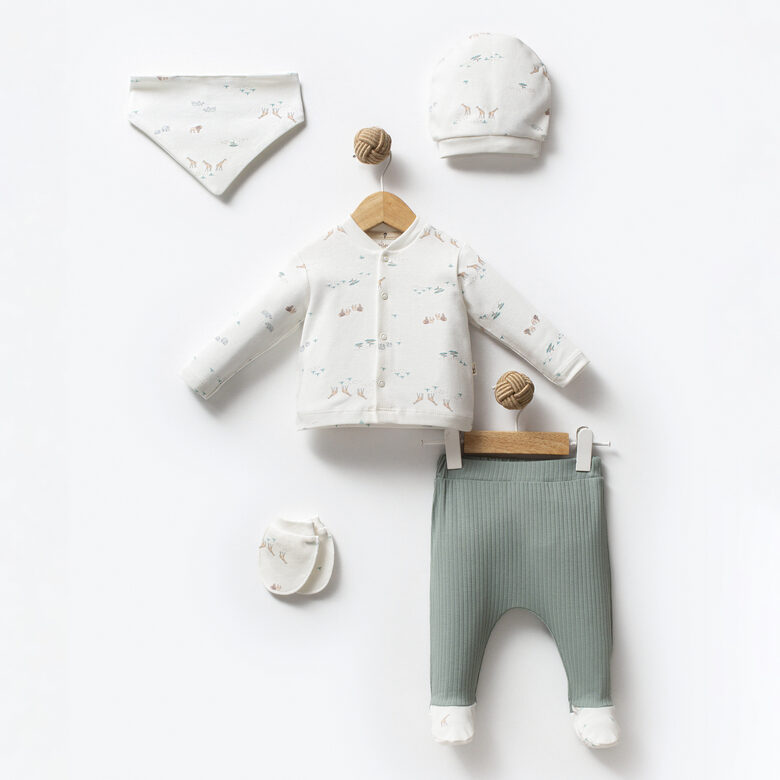 5-Piece Newborn Baby Set | Safari Animals, green