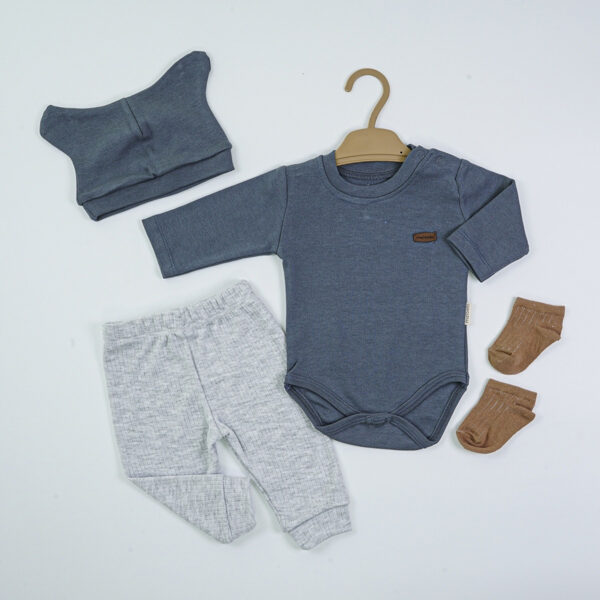 4-Piece Clothing Set in Dark Blue